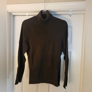 NWT Women's Long Sleeve Ribbed Turtleneck - Cocoa Bean - Size 3
